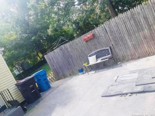 90 Skipper St, New Britain CT  06053-1612 exterior