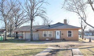 304 Archer St, Henrietta, TX 76365-2706