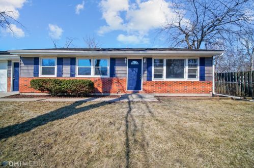 381 Lahonda Dr, Valpo, IN 46385-8712