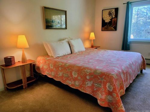 659 Pequot Ave, United States Coast Guard Ac CT  06320-4230 exterior