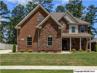 121 Crystal Springs Dr, Madison, AL 35757-8623