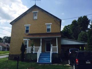 1061 Chestnut St, Indiana PA  15701-1682 exterior