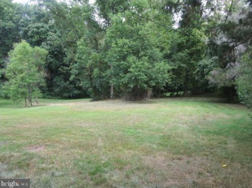 1339 Red Lion Rd, Bear DE  19701-1818 exterior