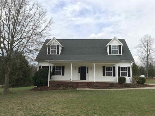 305 Silas Ct, Woodruff, SC 29388-9204