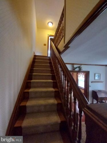 323 Columbia Ave, Lansdale PA 19446-3312 exterior