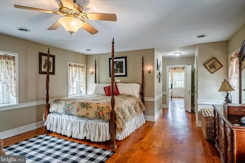 2564 Skippack Pike, Lansdale PA exterior