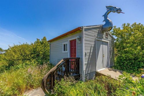 6301 Highland Pl, Sebastopol CA  95472-6100 exterior