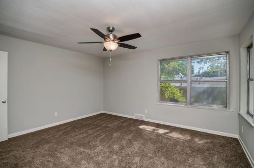 2813 Sarah Jane Ln, Fort Worth TX  76119-4723 exterior