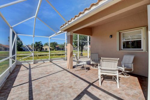 7181 Foxworth Ct, Boynton Beach FL  33437-6455 exterior