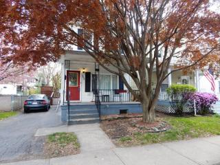 383 Schuyler Ave, Wilkes Barre, PA 18704-2729