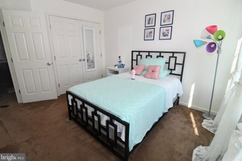 928 Shepard Ave, Bear DE  19701-6836 exterior