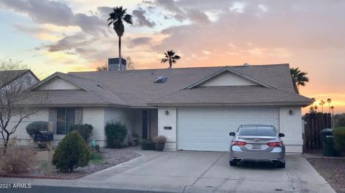 4216 100th Ave, Phoenix, AZ 85037-5914