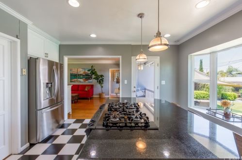 4209 Theresa St, Long Beach CA  90814-1719 exterior