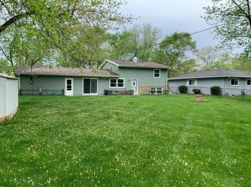 5935 Taft Pl, Gary IN  46410-2256 exterior