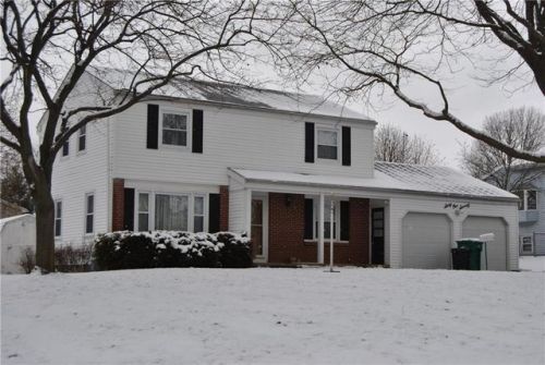 6170 Deerfield Dr, Canandaigua NY  14425-1142 exterior