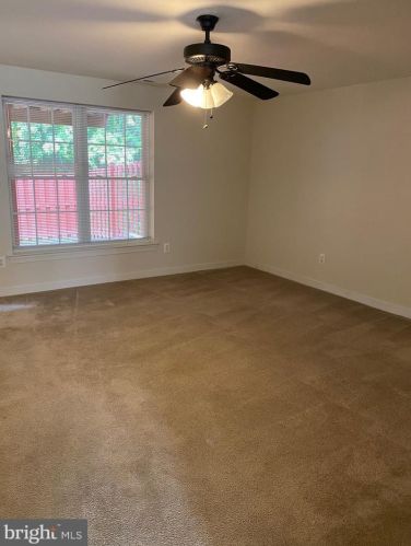 14236 Madrigal Dr, Woodbridge VA  22193-7916 exterior