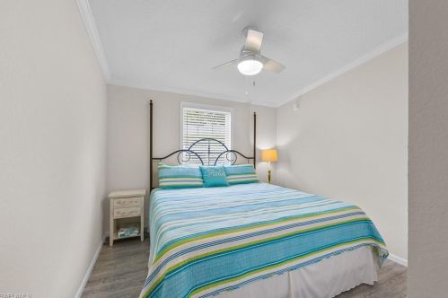 1052 Diamond Lake Cir, Naples FL 34114-9211 exterior