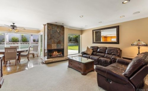 3209 La Travesia Dr, Fullerton, CA 92835-1455