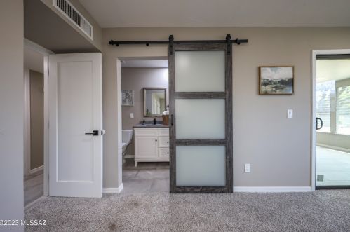 11100 Glenn St, Tucson AZ  85749-8845 exterior