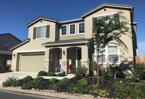 1720 Thomas Ct, Modesto, CA 95355-7810