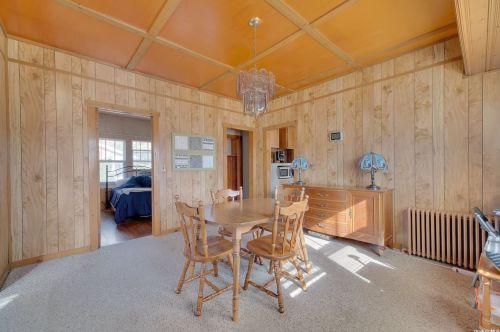 610 Bailey Ave, Greenport NY  11944-1256 exterior