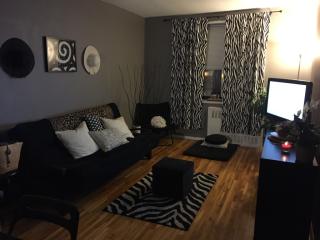 3075 Villa Ave, Bronx NY  10468-1355 exterior