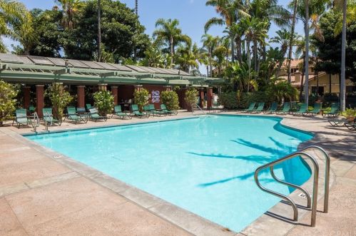 5 Lafayette Ct, Manhattan Beach CA  90266-7212 exterior