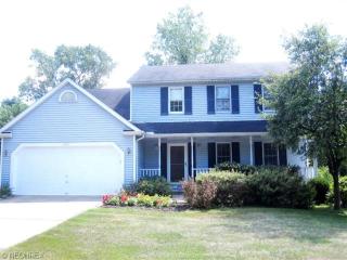 824 Greenwood Pkwy, Macedonia, OH 44067-2582