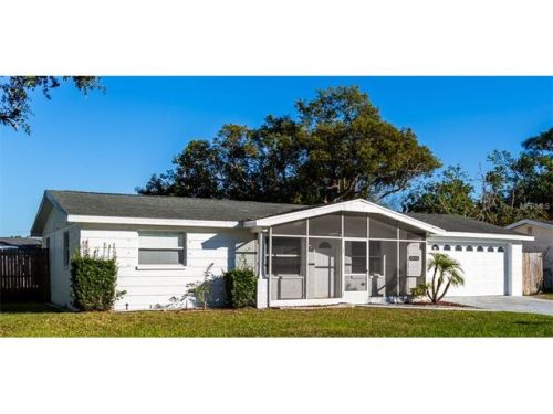 1442 Maybury Dr, Tarpon Springs, FL 34691-4933