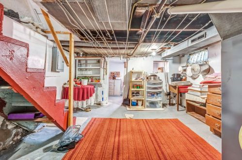 432 Melrose Ave, Ambridge PA 15003-2404 exterior