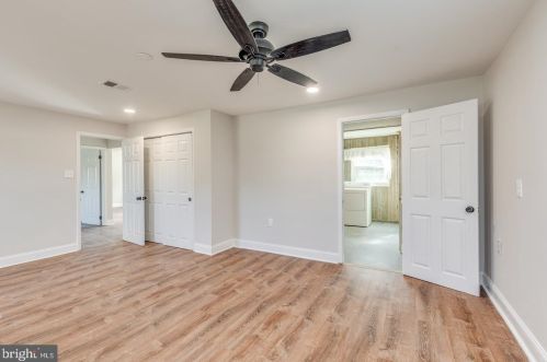 2423 Branch Pike, Riverton NJ  08077-4262 exterior
