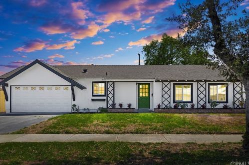 5720 Wisteria Dr, Riverside CA  92504-1533 exterior