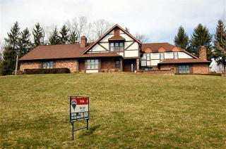 20 Cottage Hl, Primrose, PA 17901-1931