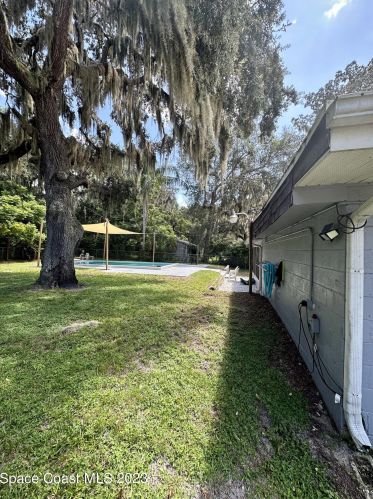 75 Hilltop Dr, Titusville FL  32796-2530 exterior