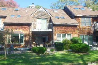 303 Pepperidge Lake Rd, Eastport, NY 11941-1137