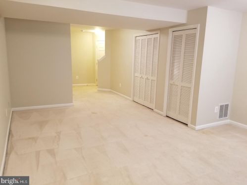 6356 Andrew Matthew Ter, Springfield VA  22150-7809 exterior