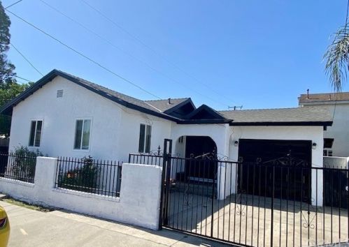 11906 223rd St, Lakewood, CA 90716-1354