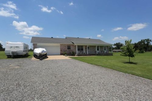 138 Hunters Gap Loop, Pottsville, AR 72858-9207