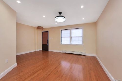 114-90 225th St, Jamaica, NY 11411-2012