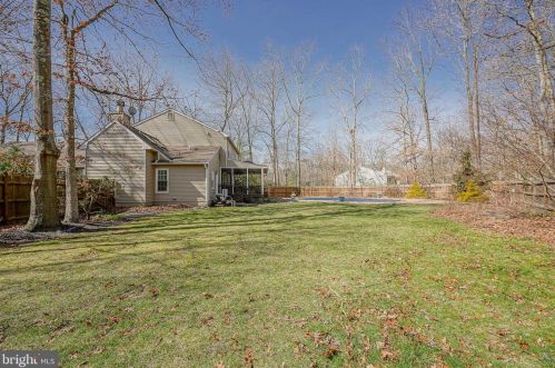 146 Meetinghouse Ln, Southampton NJ  08088-9417 exterior