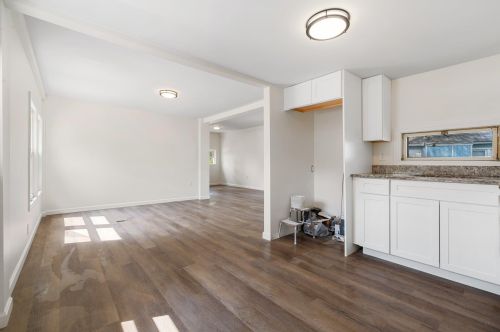 3 Margaret Ave, Raymond NH  03077-2052 exterior