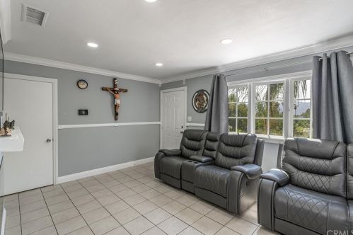 282 Hill St, Lake Elsinore CA  92530-3926 exterior