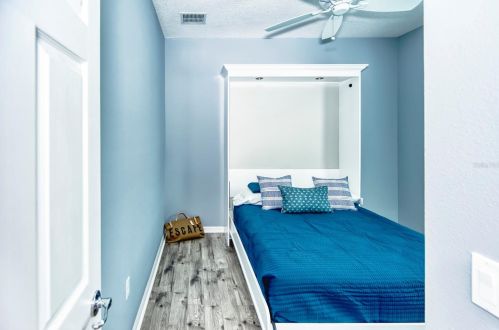 1042 Harbor Ridge Dr, Kissimmee FL  34759-6208 exterior