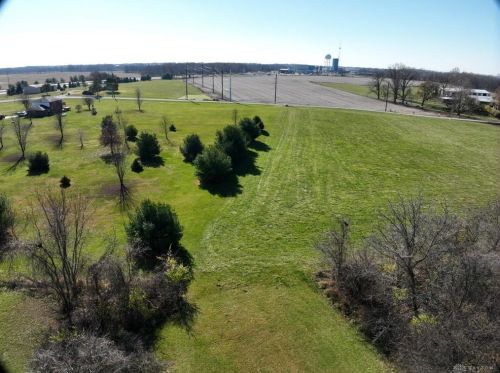 1029 Jasper Rd, Xenia OH 45385-9429 exterior