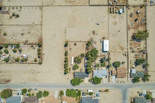 41418 151st St, Lancaster, CA 93535-7021