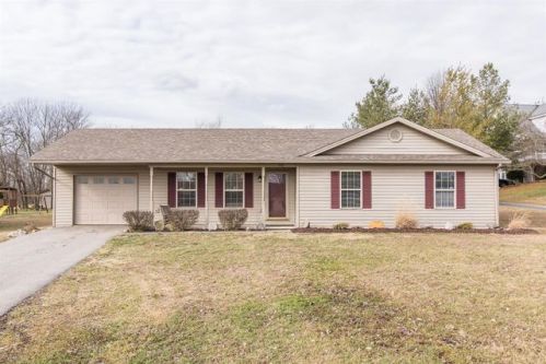 296 Patsy Ln, Berea, KY 40403-9185