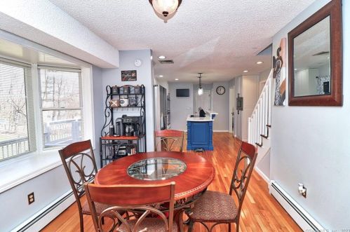 19 Tania Dr, Manchester CT  06040-6824 exterior