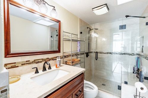 126 Olivetree Dr, Perris CA  92571-2744 exterior