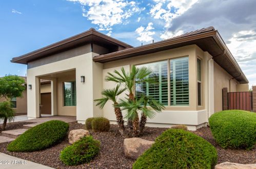 29130 132nd Ln, Peoria, AZ 85383