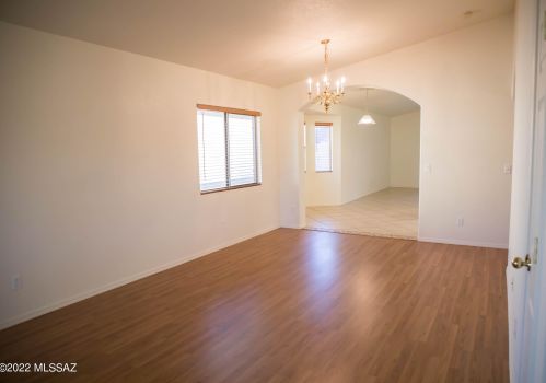 9556 Winter Wren Ave, Tucson, AZ 85742-8442